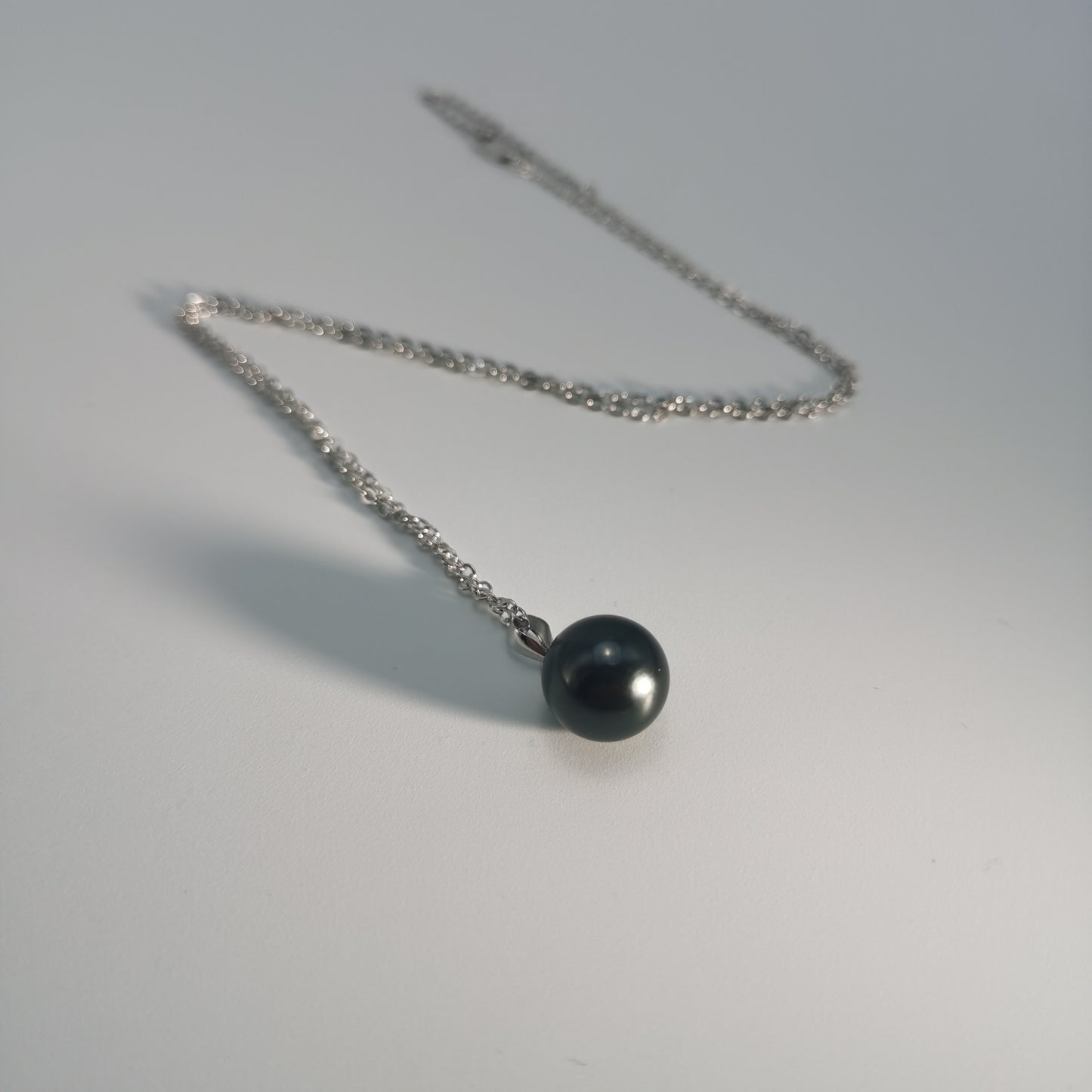 Simple Design Natural Real Tahitian Black Saltwater Pearl Pendant S925 Silver Necklace