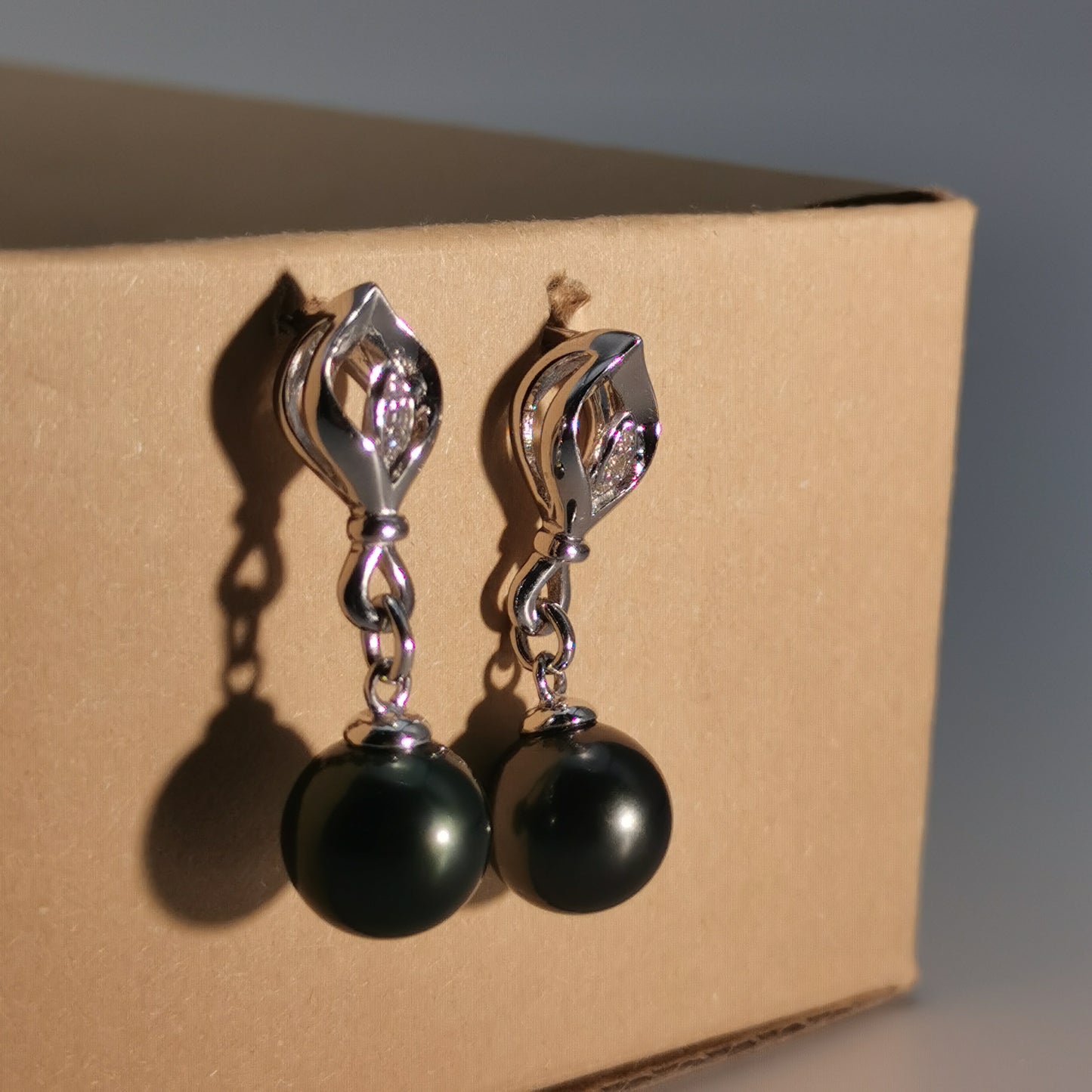 Tahitian Saltwater Real Black Pearl Ear Stud Nail S925 Silver Moissanite Earrings