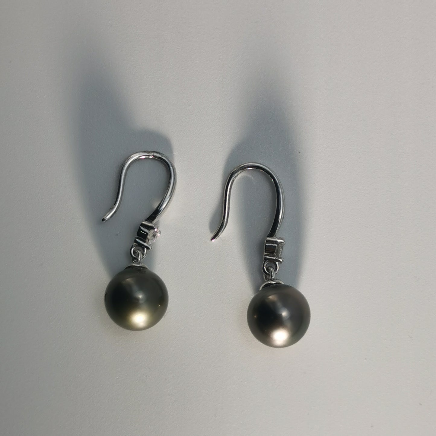 Tahitian Saltwater Real Black Pearl Ear Stud Hook Shape S925 Silver Moissanite Earrings