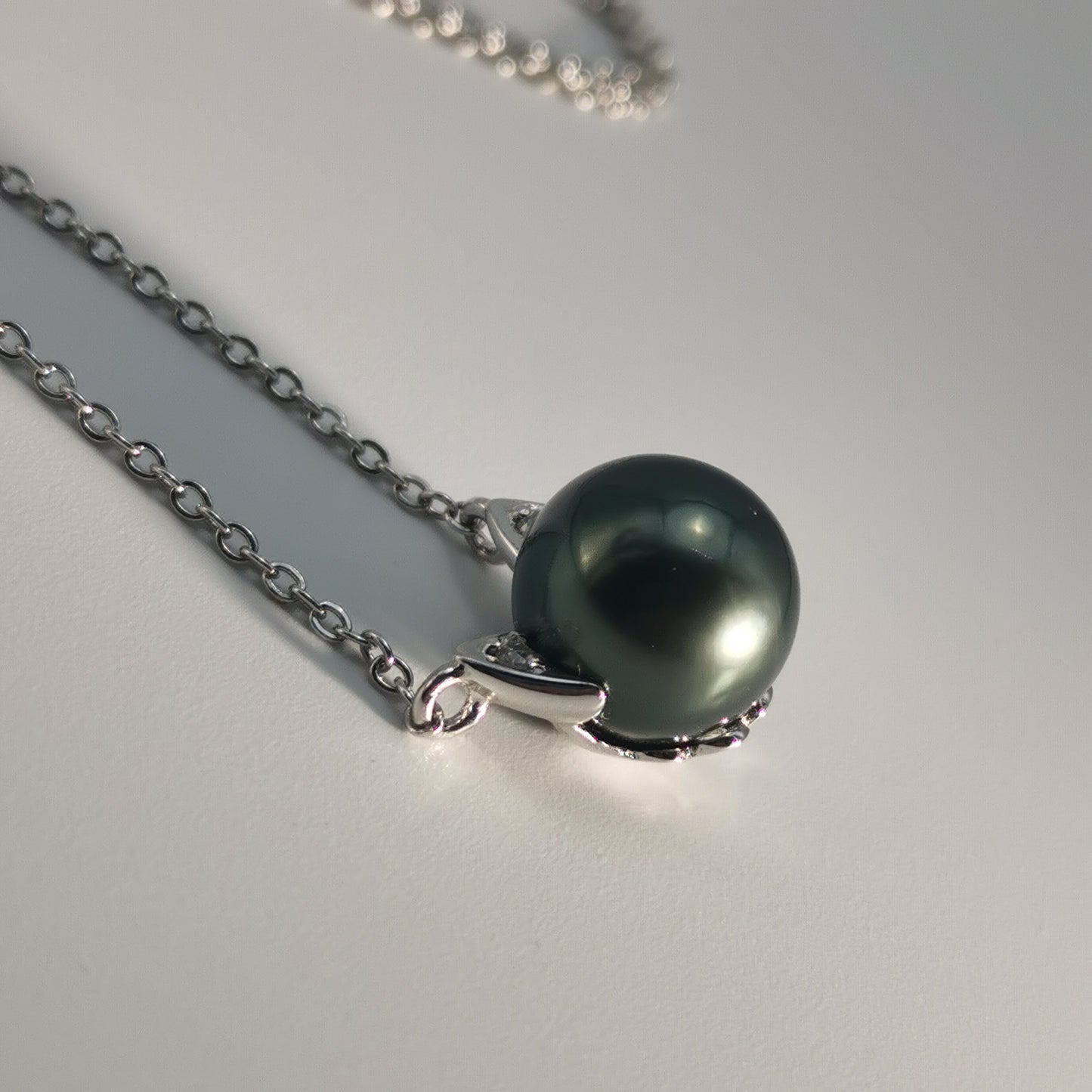 Tahitian Saltwater Real Black Pearl Cat Shape Pendant S925 Silver Moissanite Necklace