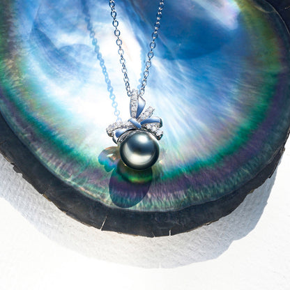 Saltwater Black Pearl Tahitian Cultured Bowknot Pendant S925 Silver Moissanite Necklace