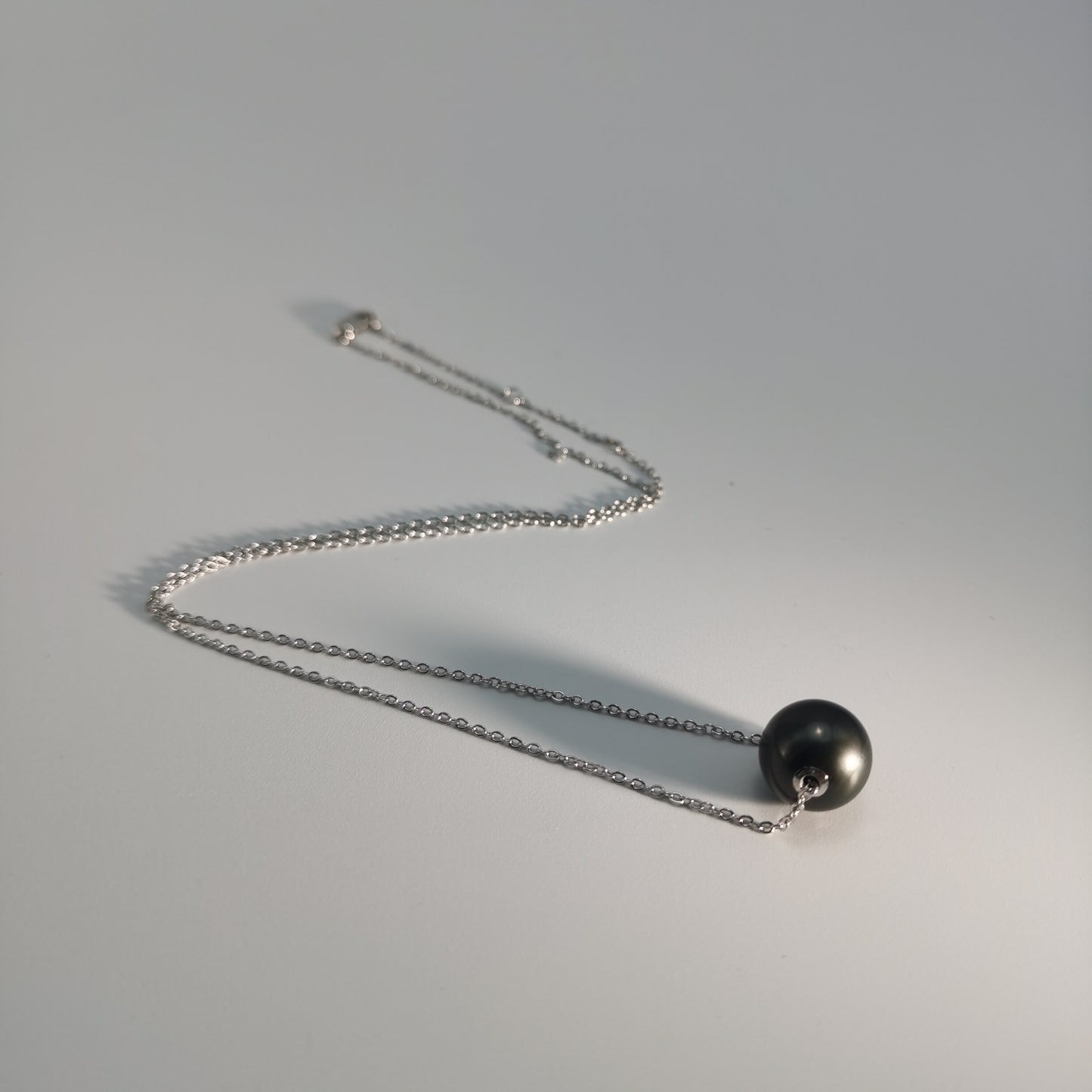 Natural Real Tahitian Saltwater Black Pearl Simple Design Pendant S925 Silver Necklace