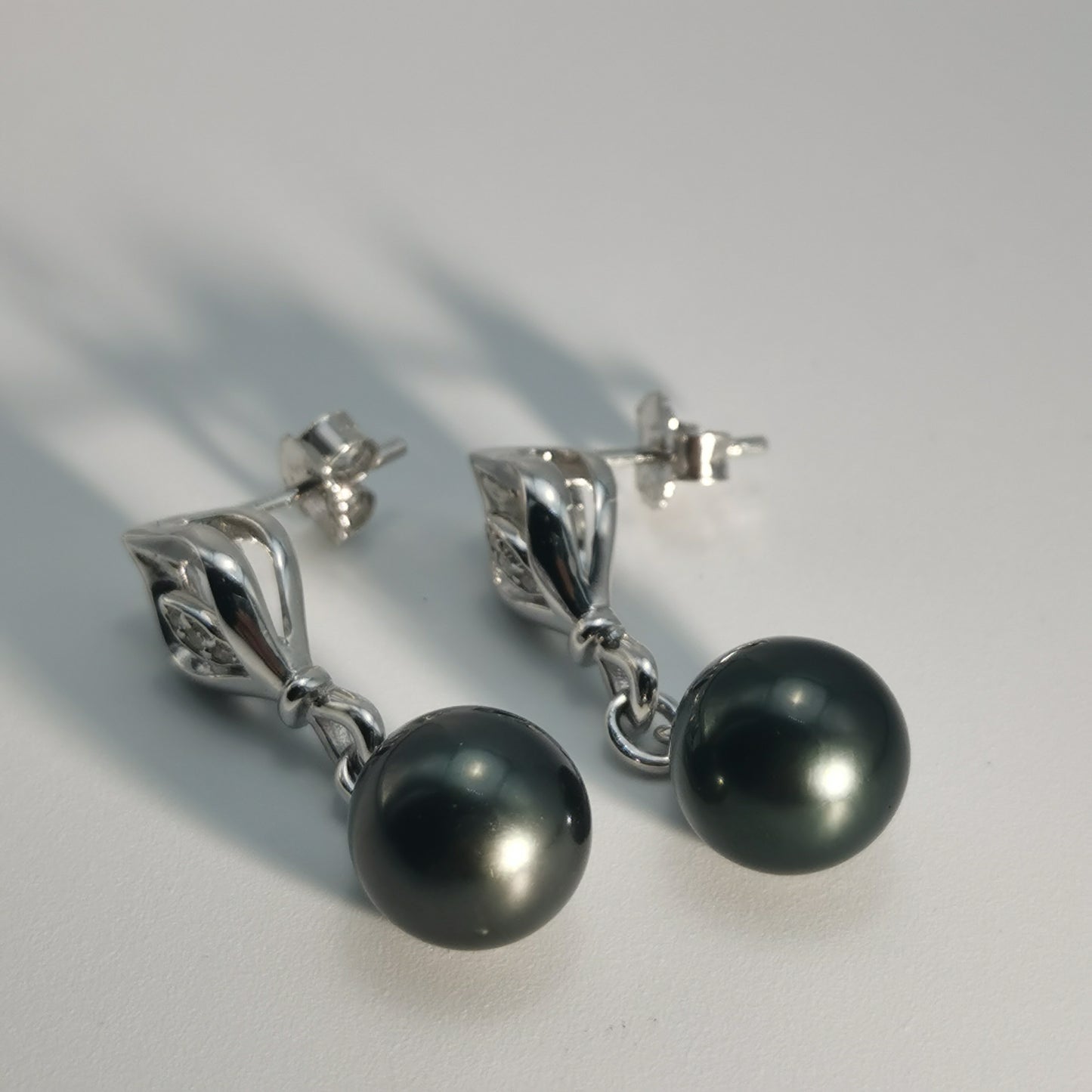 Tahitian Saltwater Real Black Pearl Ear Stud Nail S925 Silver Moissanite Earrings
