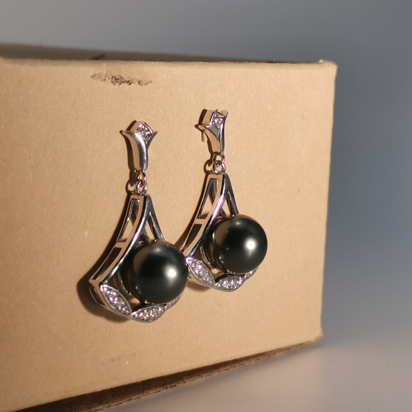 Tahitian Saltwater Real Black Pearl Ear Stud Nail Princess Shape S925 Silver Moissanite Earrings