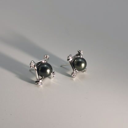 Tahitian Saltwater Real Black Pearl Ear Stud Nail S925 Silver Moissanite Earrings