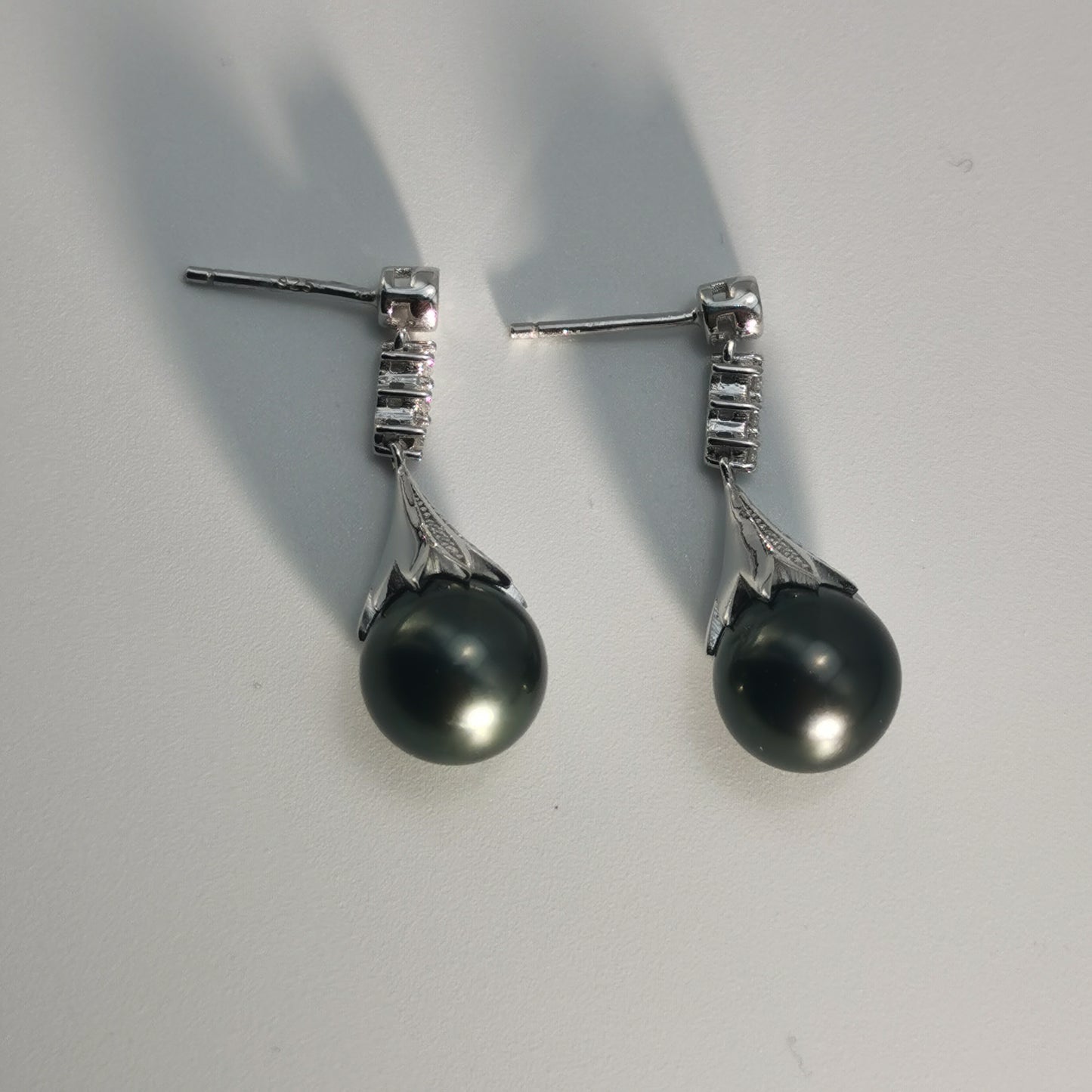 Tahitian Saltwater Real Black Pearl Ear Stud Nail Flower Shape S925 Silver 18K Gold Moissanite Earrings