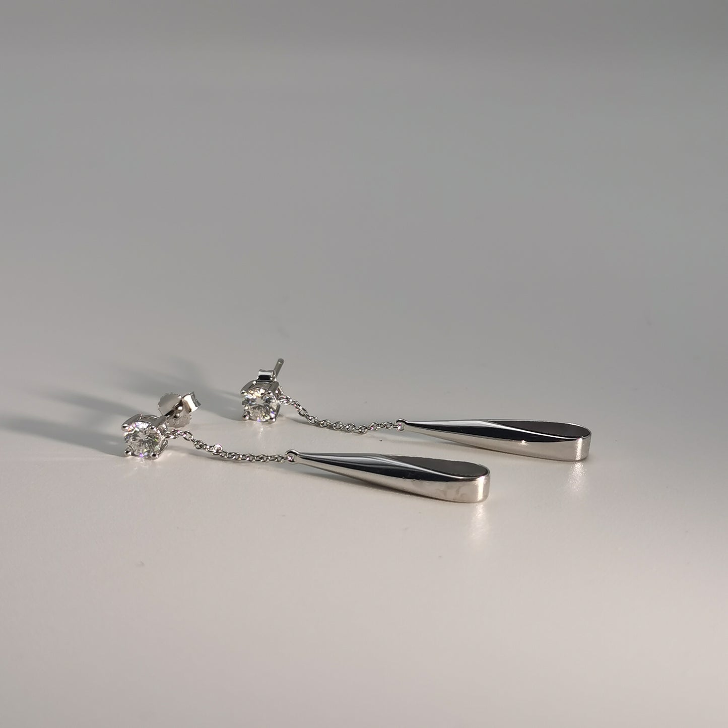 Tahitian Black-lipped Pearl Oyster Shell S925 Silver 18K Gold Moissanite Earrings