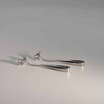 Tahitian Black-lipped Pearl Oyster Shell S925 Silver 18K Gold Moissanite Earrings