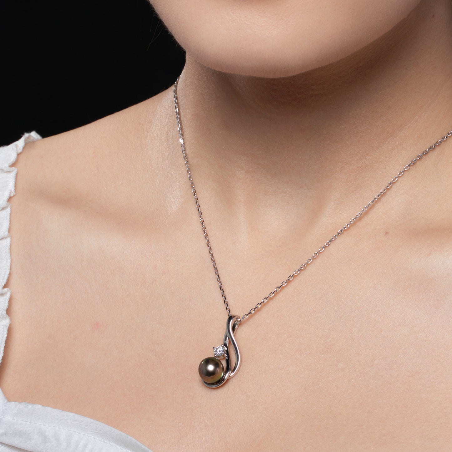 Real Black Saltwater Tahitian Pearl Pendant S925 Silver Moissanite Necklace