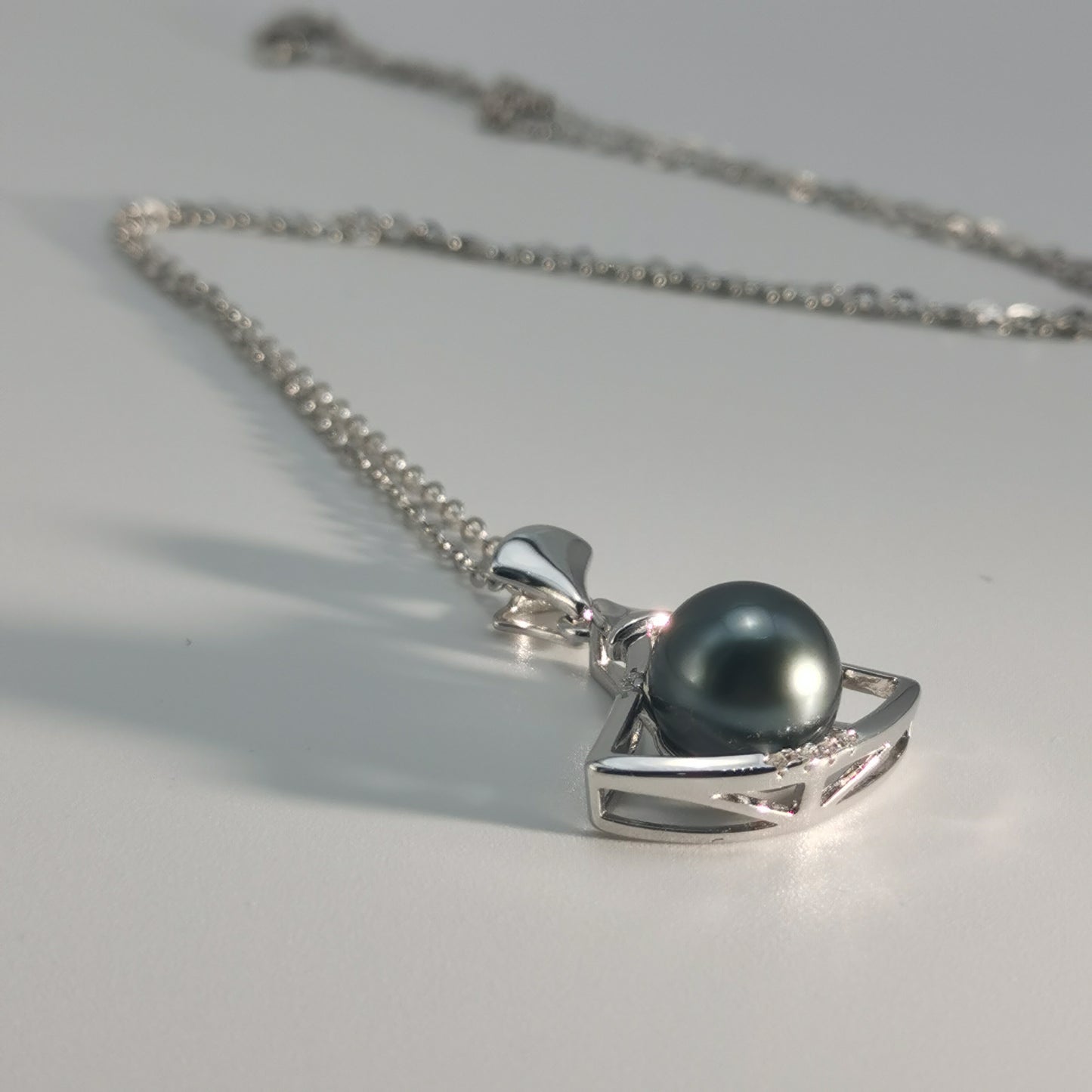 Tahitian Real Black Saltwater Pearl Princess Shape Pendant S925 Silver Moissanite Necklace