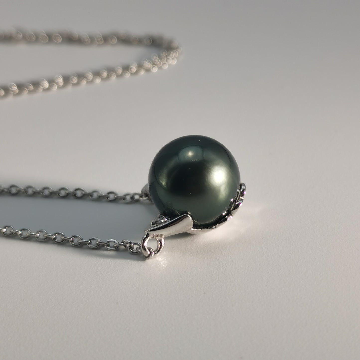 Tahitian Saltwater Real Black Pearl Cat Shape Pendant S925 Silver Moissanite Necklace