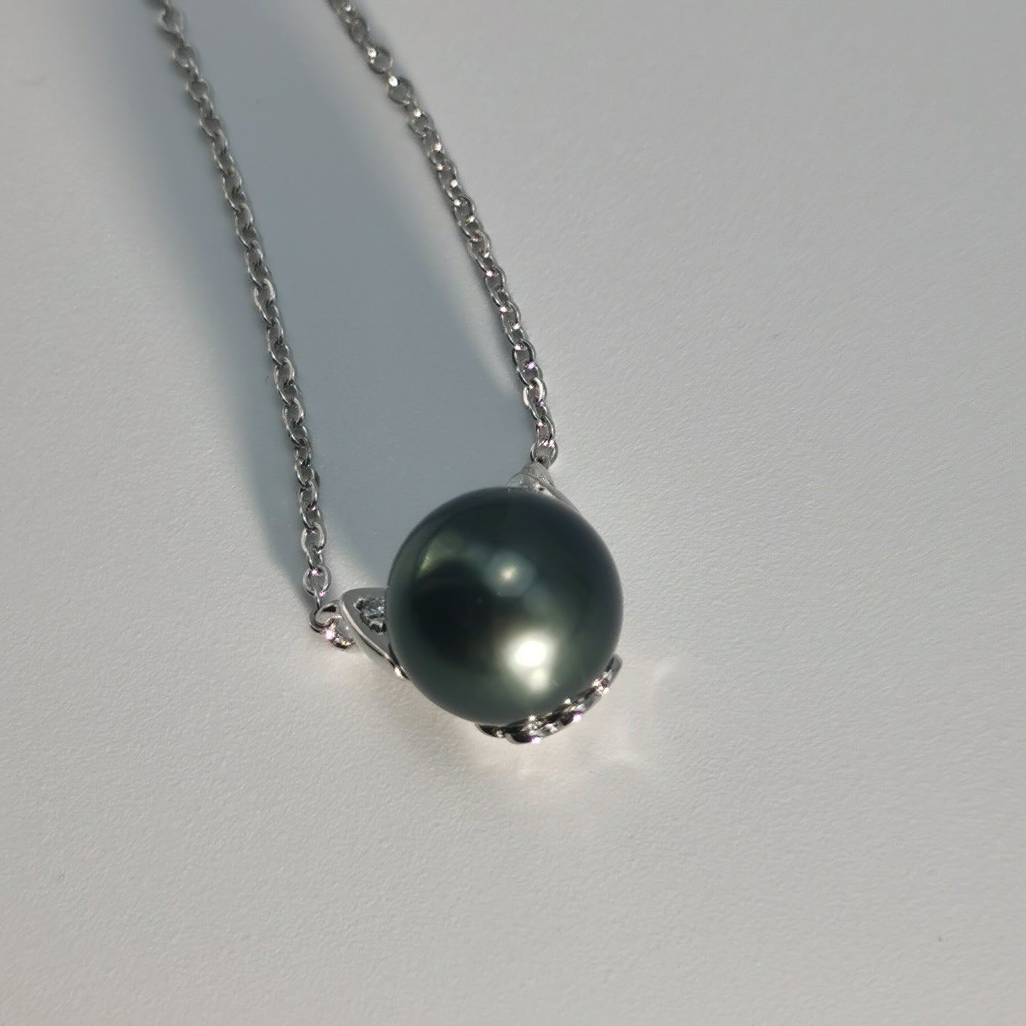 Tahitian Saltwater Real Black Pearl Cat Shape Pendant S925 Silver Moissanite Necklace