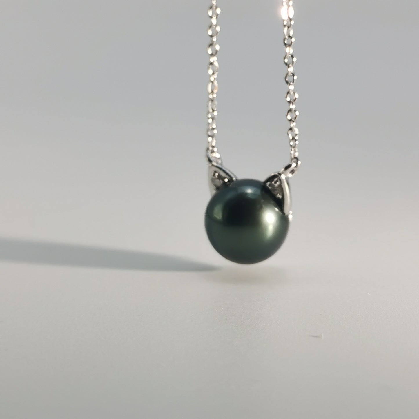 Tahitian Saltwater Real Black Pearl Cat Shape Pendant S925 Silver Moissanite Necklace