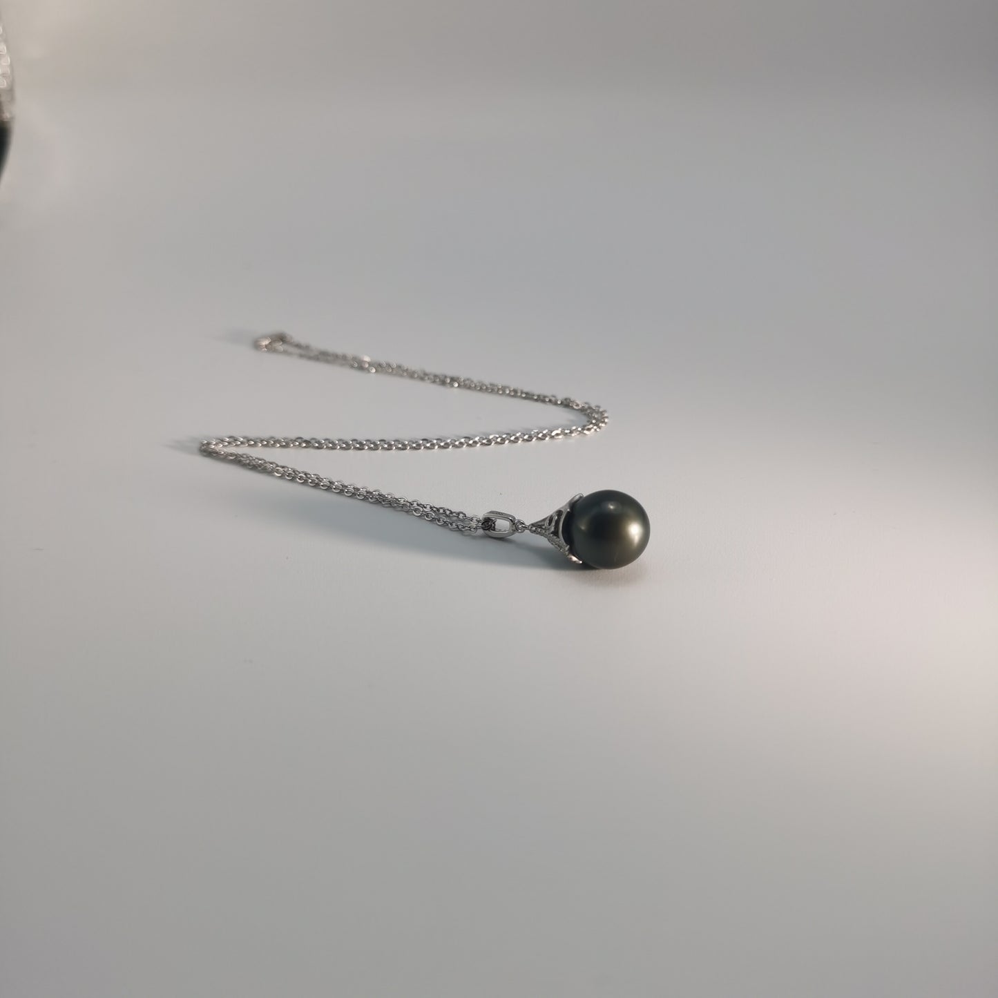 Tahitian Black Saltwater Raindrop Pearl Pendant S925 Silver Moissanite Necklace