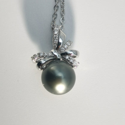 Saltwater Black Pearl Tahitian Cultured Bowknot Pendant S925 Silver Moissanite Necklace