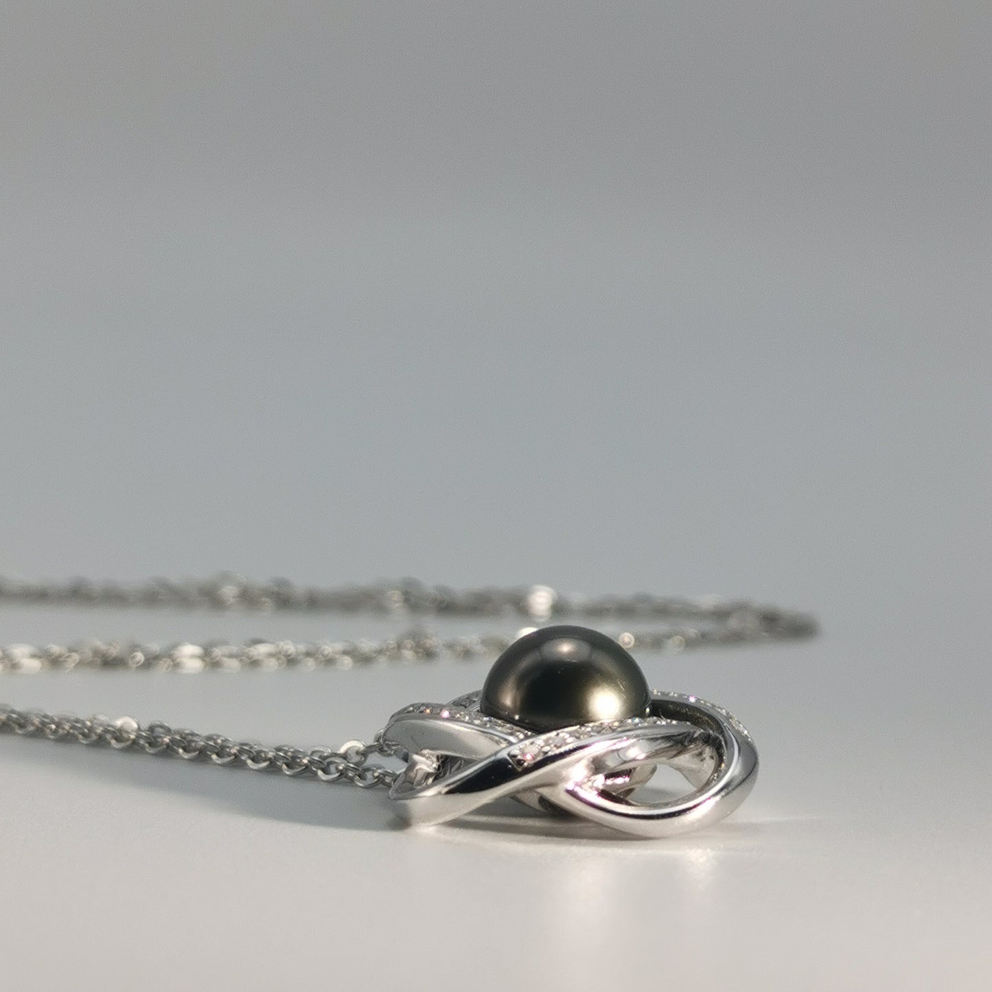 Tahitian Real Black Saltwater Pearl Infinite Pendant S925 Silver Moissanite Necklace